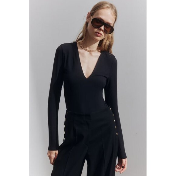 H&M V-Neck Bodysuit in Black - Picture 1 of 12